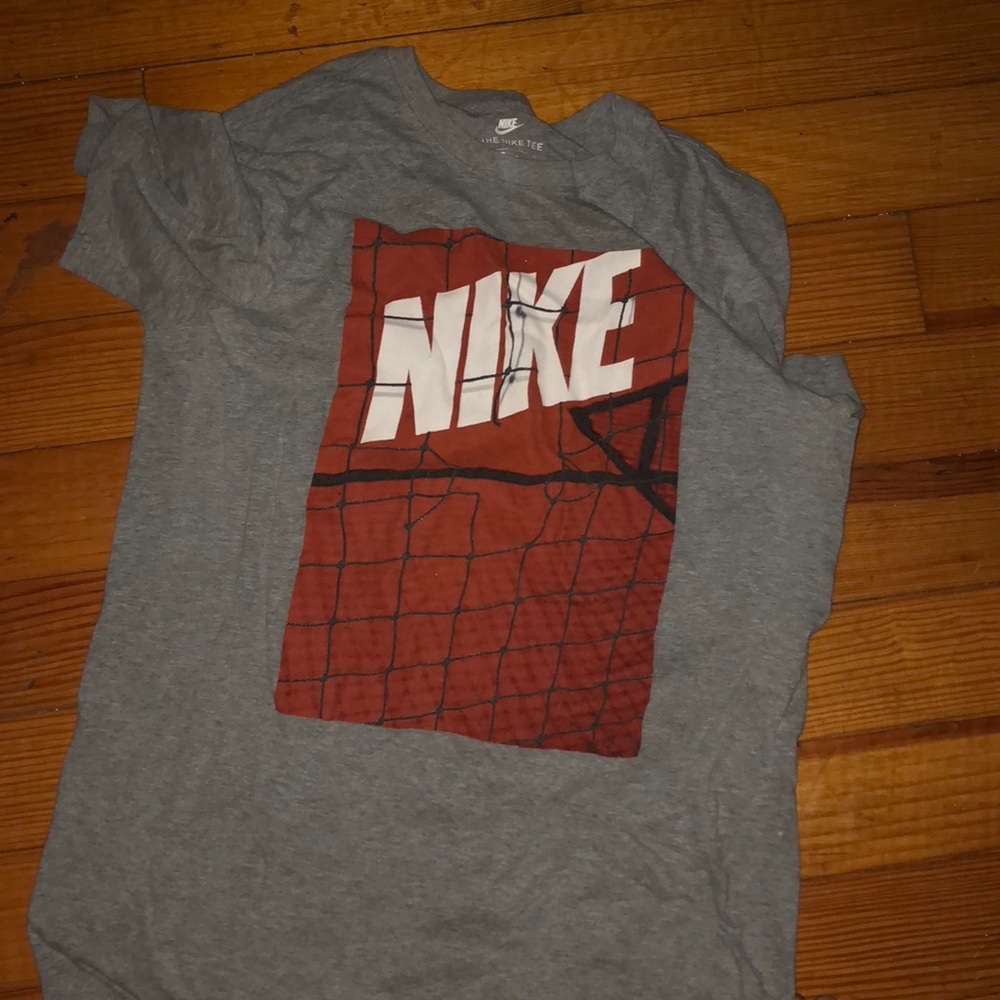Nike t shirt